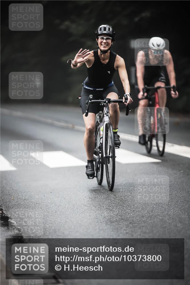 13.09.2026 - Stadtparktriathlon H.Heesch http://msf.ph/oto/10373800 13.09.2026 10:24:08 Radfahren 295, 301, 306, 320, 403, 409 meine-sportfotos.de