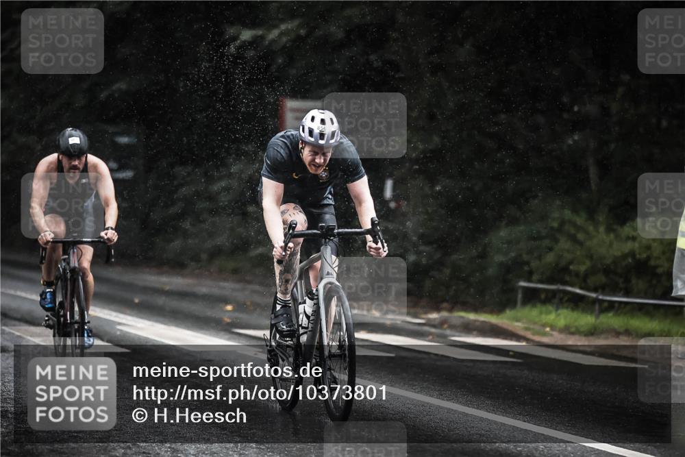 13.09.2026 - Stadtparktriathlon H.Heesch http://msf.ph/oto/10373801 13.09.2026 12:10:20 Radfahren 856, 860, 933, 965, 1062, 1063 meine-sportfotos.de