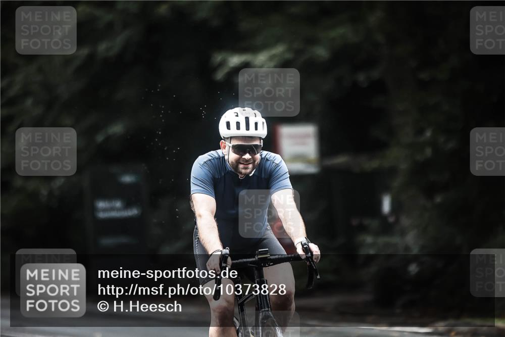 13.09.2026 - Stadtparktriathlon H.Heesch http://msf.ph/oto/10373828 13.09.2026 13:29:54 Radfahren 1343, 1433 meine-sportfotos.de