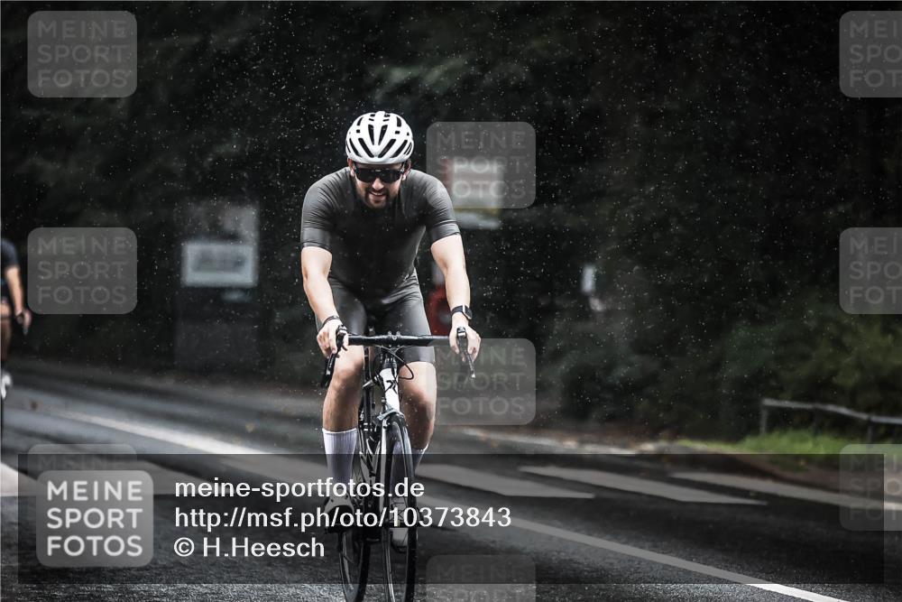 13.09.2026 - Stadtparktriathlon H.Heesch http://msf.ph/oto/10373843 13.09.2026 12:10:23 Radfahren 856, 860, 933, 965, 1062, 1063 meine-sportfotos.de