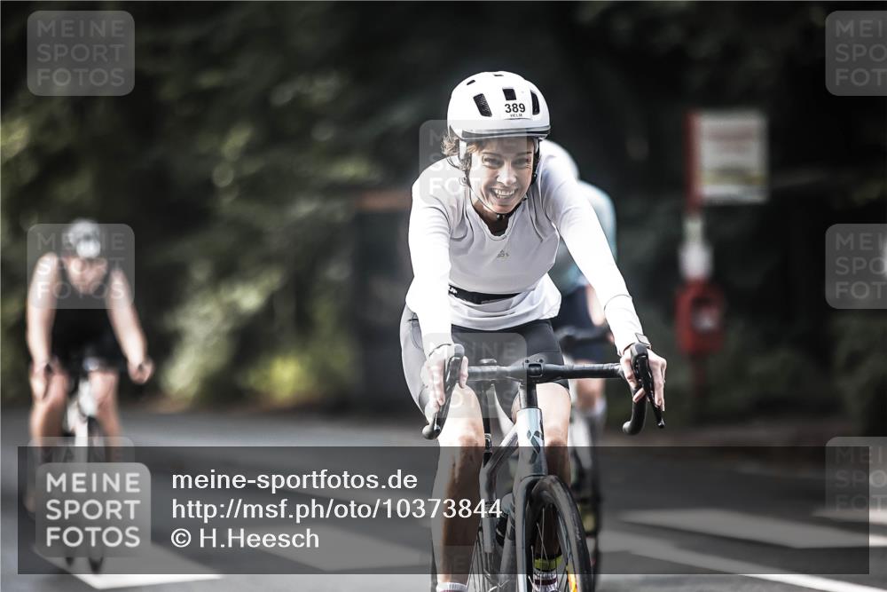 13.09.2026 - Stadtparktriathlon H.Heesch http://msf.ph/oto/10373844 13.09.2026 10:53:48 Radfahren 346, 389, 419, 433, 434, 439, 452, 460, 487, 494, 533 meine-sportfotos.de