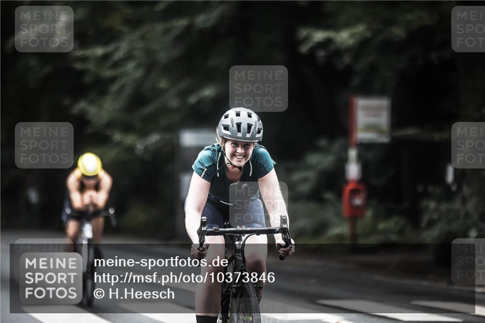 13.09.2026 - Stadtparktriathlon H.Heesch http://msf.ph/oto/10373846 13.09.2026 13:30:03 Radfahren 1378, 1391, 1413, 1447 meine-sportfotos.de