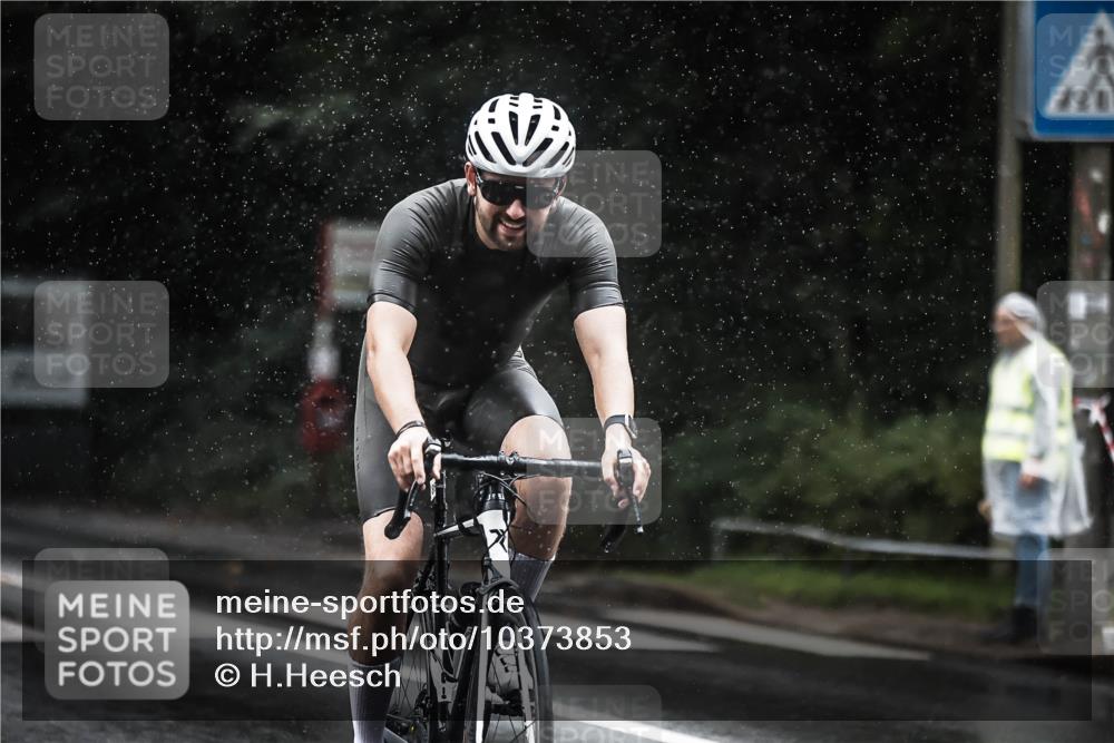 13.09.2026 - Stadtparktriathlon H.Heesch http://msf.ph/oto/10373853 13.09.2026 12:10:23 Radfahren 856, 860, 933, 965, 1062, 1063 meine-sportfotos.de