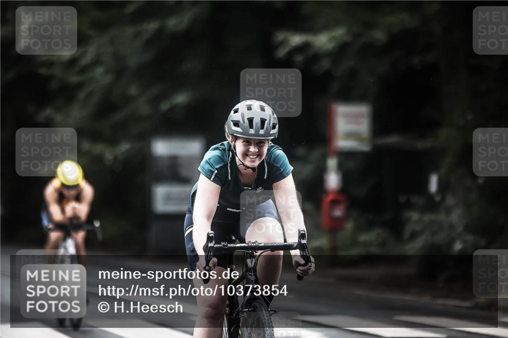 13.09.2026 - Stadtparktriathlon H.Heesch http://msf.ph/oto/10373854 13.09.2026 13:30:03 Radfahren 1378, 1391, 1413, 1447 meine-sportfotos.de