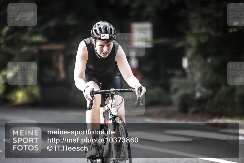 13.09.2026 - Stadtparktriathlon H.Heesch http://msf.ph/oto/10373860 13.09.2026 10:53:49 Radfahren 346, 389, 419, 433, 434, 439, 452, 460, 487, 494, 533 meine-sportfotos.de