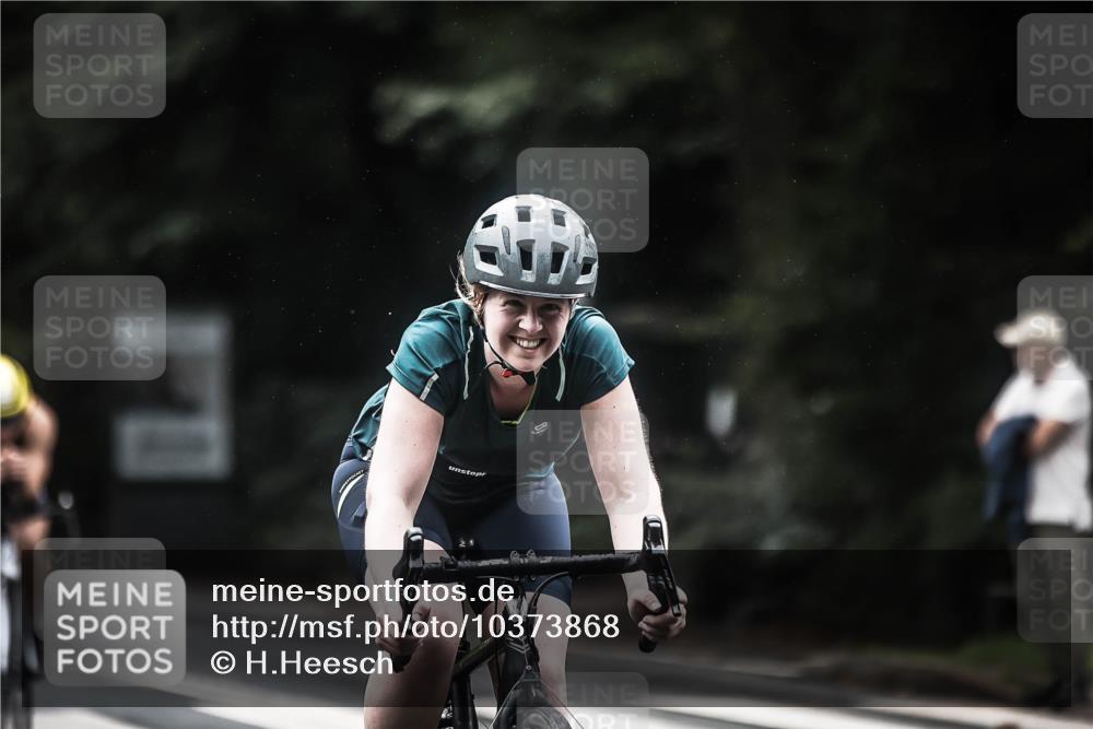 13.09.2026 - Stadtparktriathlon H.Heesch http://msf.ph/oto/10373868 13.09.2026 13:30:04 Radfahren 1378, 1391, 1413, 1447 meine-sportfotos.de