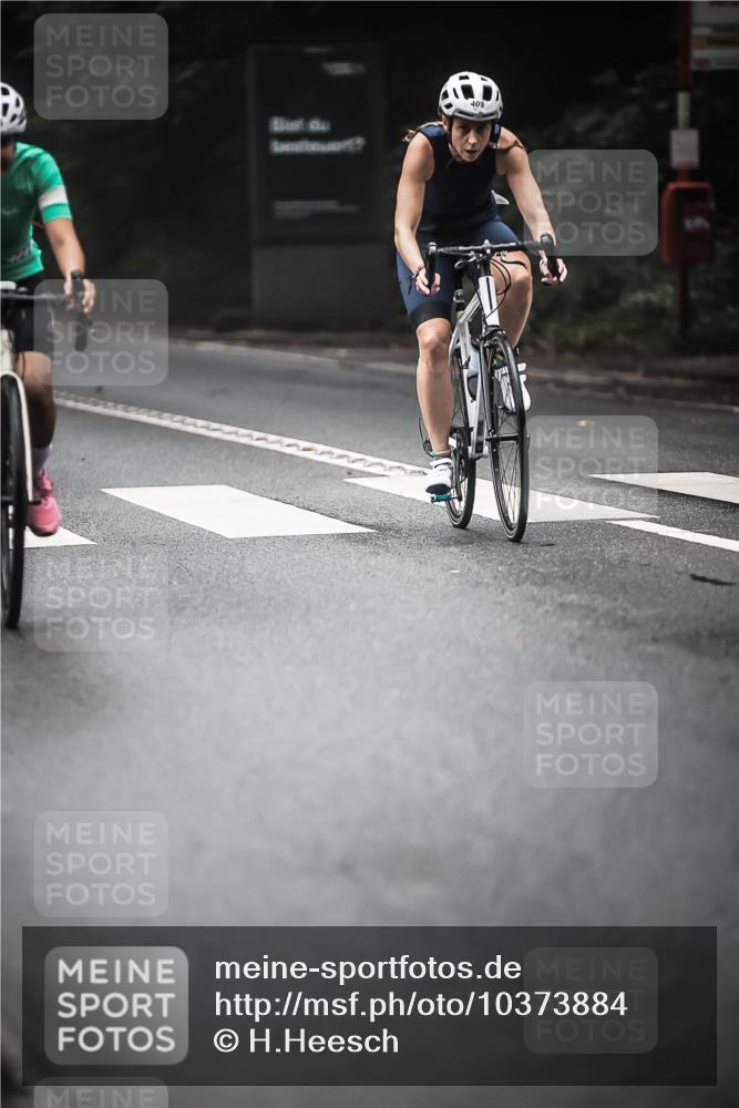 13.09.2026 - Stadtparktriathlon H.Heesch http://msf.ph/oto/10373884 13.09.2026 10:24:13 Radfahren 301, 306, 320, 403, 409, 445 meine-sportfotos.de