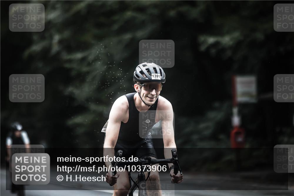 13.09.2026 - Stadtparktriathlon H.Heesch http://msf.ph/oto/10373906 13.09.2026 13:30:06 Radfahren 1378, 1391, 1413, 1447, 1510 meine-sportfotos.de