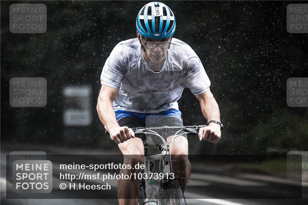 13.09.2026 - Stadtparktriathlon H.Heesch http://msf.ph/oto/10373913 13.09.2026 12:10:26 Radfahren 856, 860, 965, 1033, 1062, 1063 meine-sportfotos.de