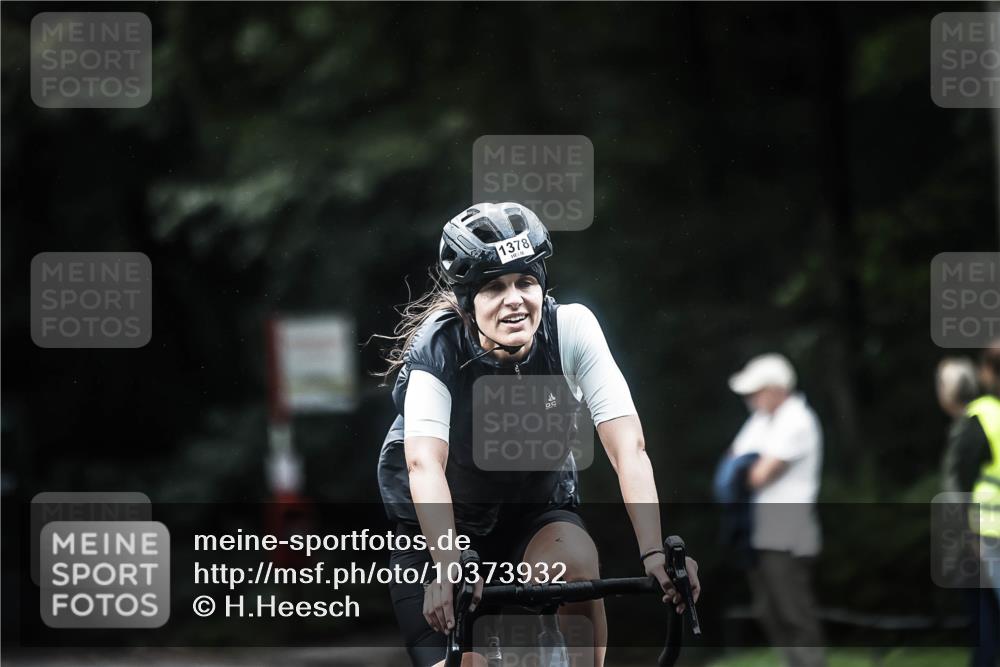13.09.2026 - Stadtparktriathlon H.Heesch http://msf.ph/oto/10373932 13.09.2026 13:30:10 Radfahren 1378, 1391, 1447, 1457, 1466, 1476, 1510 meine-sportfotos.de