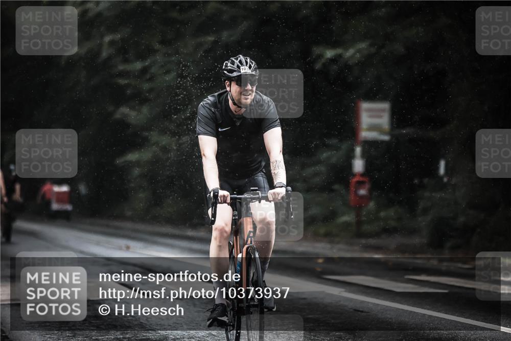 13.09.2026 - Stadtparktriathlon H.Heesch http://msf.ph/oto/10373937 13.09.2026 12:10:31 Radfahren 926, 946, 987, 1033, 1062, 1063 meine-sportfotos.de