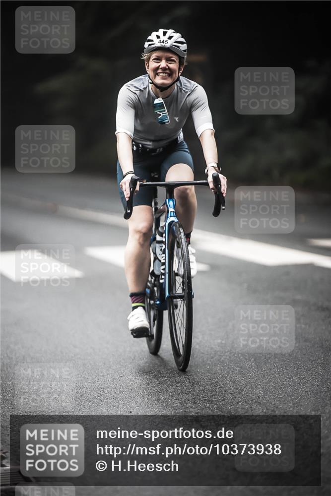 13.09.2026 - Stadtparktriathlon H.Heesch http://msf.ph/oto/10373938 13.09.2026 10:24:17 Radfahren 306, 320, 409, 445 meine-sportfotos.de