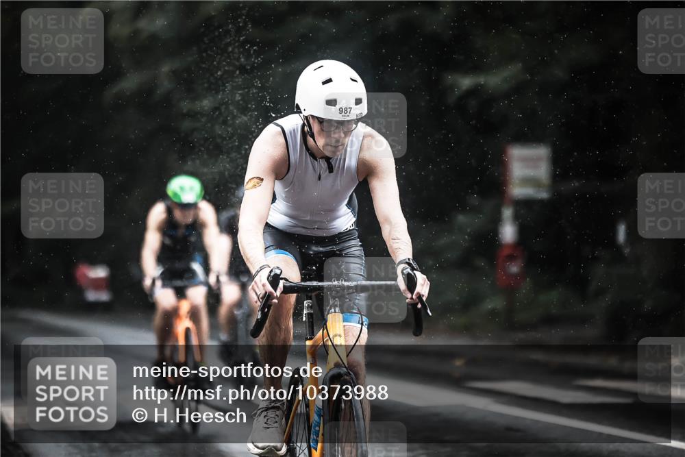 13.09.2026 - Stadtparktriathlon H.Heesch http://msf.ph/oto/10373988 13.09.2026 12:10:35 Radfahren 859, 926, 946, 987, 1030, 1033 meine-sportfotos.de