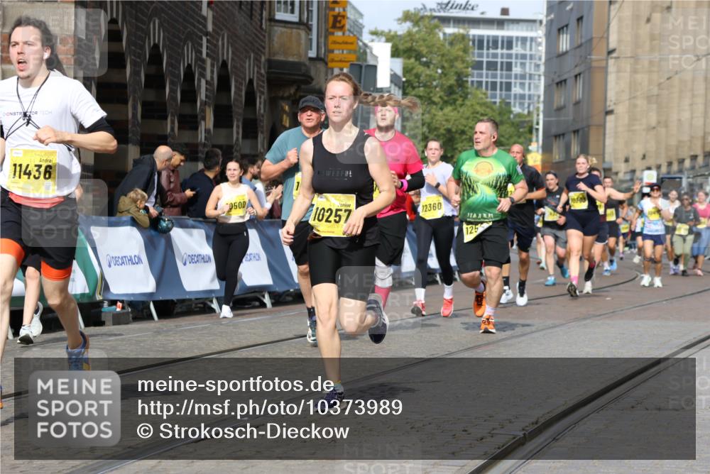 13.09.2026 - 21. swb-Marathon Bremen Strokosch-Dieckow http://msf.ph/oto/10373989 13.09.2026 11:02:09 Ziel 10257, 10332, 10409, 10444, 10817, 11075, 11115, 11150, 11268, 11305, 11369, 11412, 11413, 11436, 11479, 11486, 11668, 11747, 11859, 11985, 11986, 12095, 12379, 12412, 12466, 10153, 10154, 10173, 10273, 10274, 10278, 10331, 10338, 10439, 10636, 10738, 10885, 10915, 10943, 11249, 11505, 11576, 11853, 11886, 12042, 12094, 12134, 12135 meine-sportfotos.de