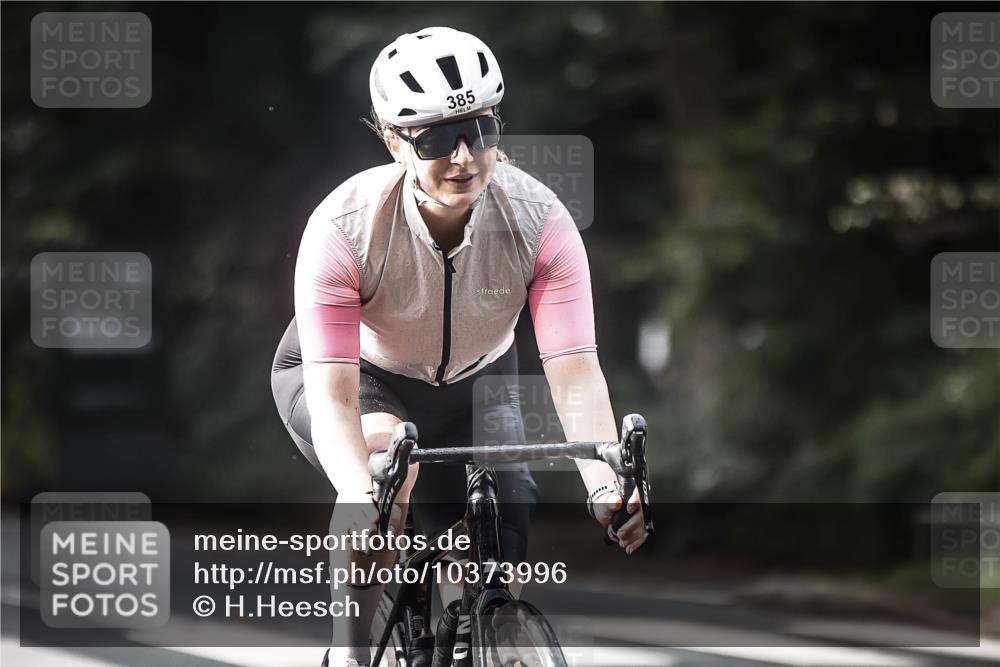 13.09.2026 - Stadtparktriathlon H.Heesch http://msf.ph/oto/10373996 13.09.2026 10:53:58 Radfahren 385, 452, 489, 519 meine-sportfotos.de