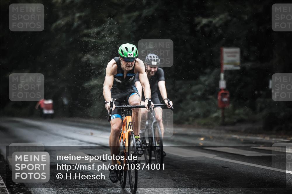 13.09.2026 - Stadtparktriathlon H.Heesch http://msf.ph/oto/10374001 13.09.2026 12:10:35 Radfahren 859, 926, 946, 987, 1030, 1033 meine-sportfotos.de