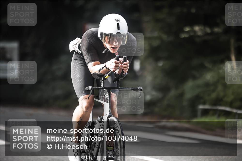 13.09.2026 - Stadtparktriathlon H.Heesch http://msf.ph/oto/10374048 13.09.2026 10:54:01 Radfahren 385, 408, 489, 519, 622 meine-sportfotos.de