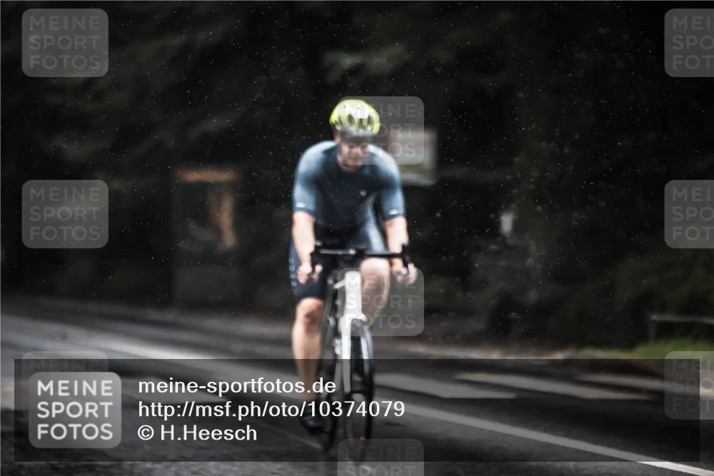 13.09.2026 - Stadtparktriathlon H.Heesch http://msf.ph/oto/10374079 13.09.2026 12:10:42 Radfahren 844, 859, 946, 948, 1030, 1053, 1060 meine-sportfotos.de