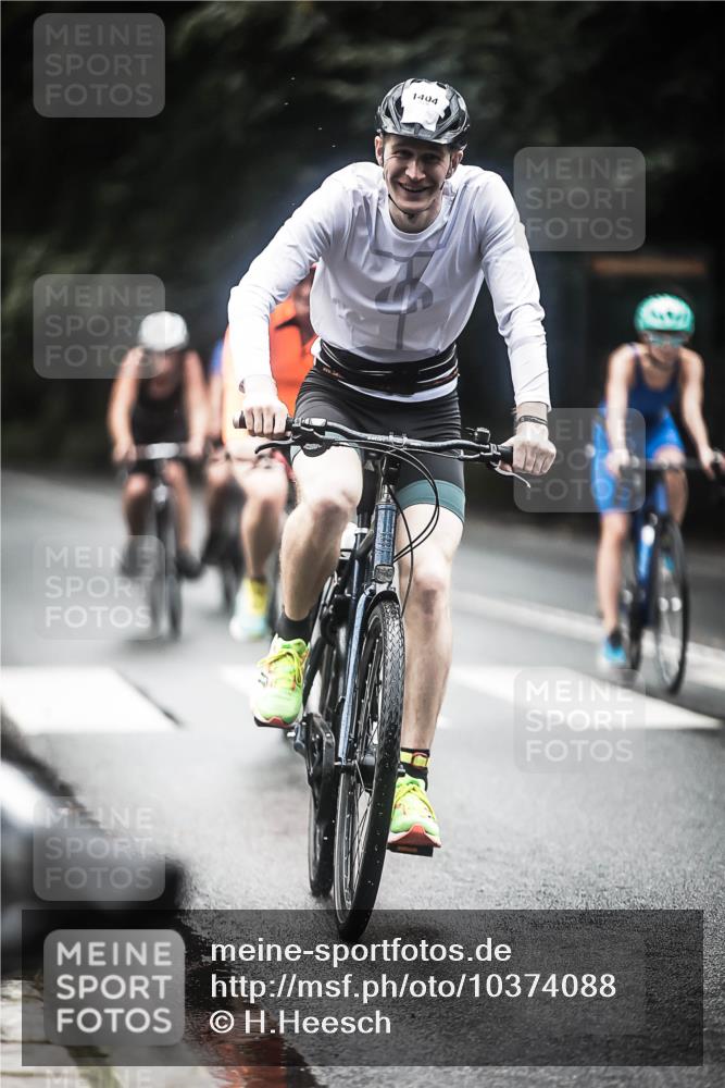13.09.2026 - Stadtparktriathlon H.Heesch http://msf.ph/oto/10374088 13.09.2026 13:30:44 Radfahren 1316, 1372, 1404, 1424, 1465, 1484 meine-sportfotos.de