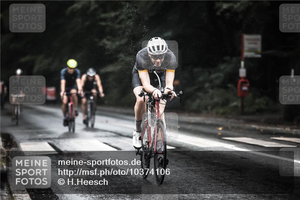 13.09.2026 - Stadtparktriathlon H.Heesch http://msf.ph/oto/10374106 13.09.2026 12:10:44 Radfahren 844, 859, 948, 1030, 1053, 1060 meine-sportfotos.de