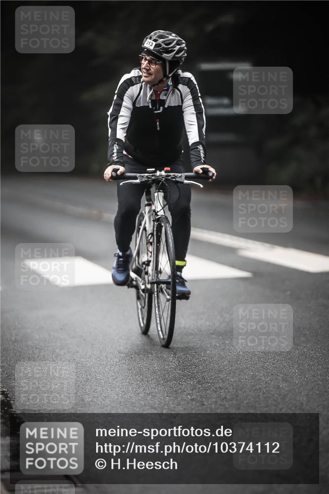 13.09.2026 - Stadtparktriathlon H.Heesch http://msf.ph/oto/10374112 13.09.2026 10:24:38 Radfahren 287, 289, 313, 348 meine-sportfotos.de