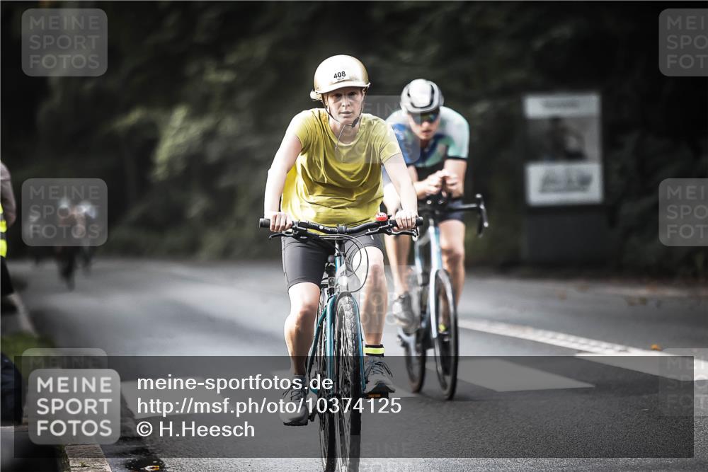 13.09.2026 - Stadtparktriathlon H.Heesch http://msf.ph/oto/10374125 13.09.2026 10:54:05 Radfahren 408, 489, 519, 622 meine-sportfotos.de