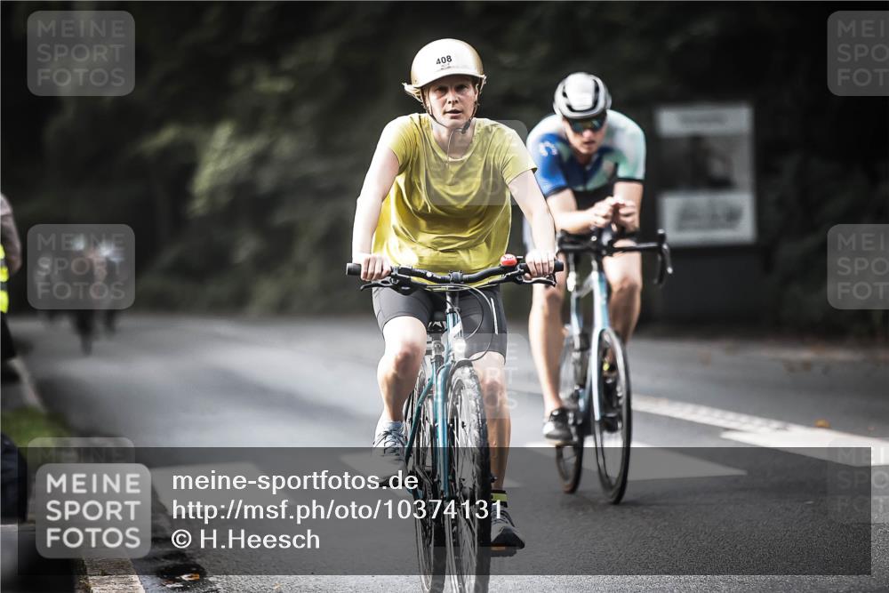 13.09.2026 - Stadtparktriathlon H.Heesch http://msf.ph/oto/10374131 13.09.2026 10:54:05 Radfahren 408, 489, 519, 622 meine-sportfotos.de