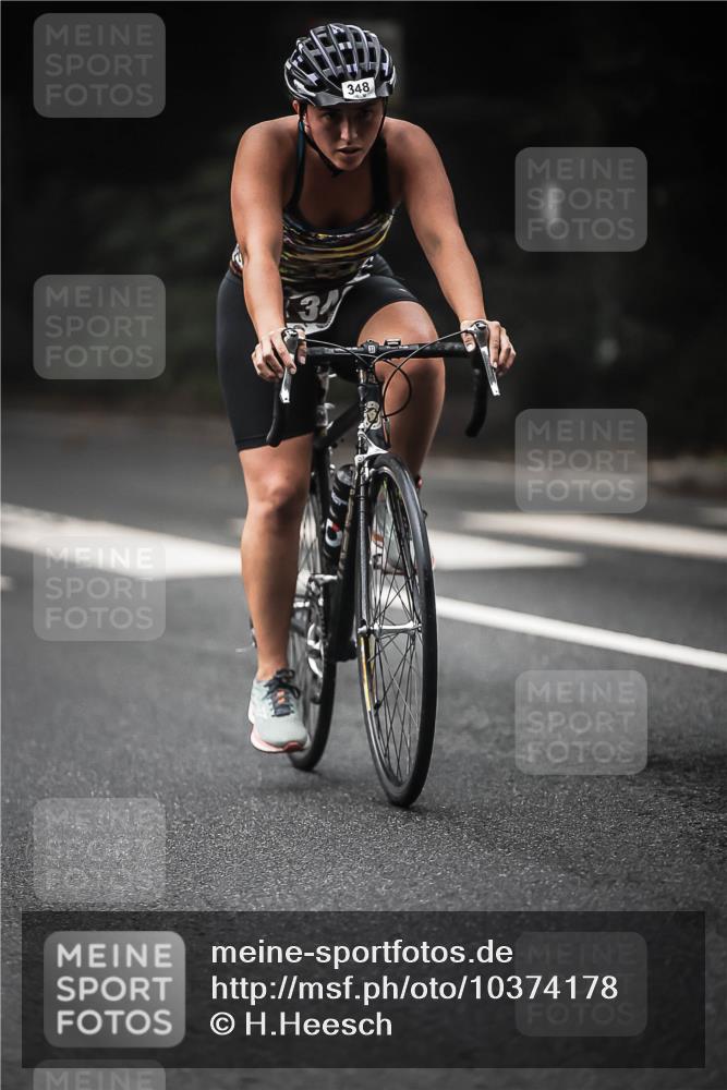 13.09.2026 - Stadtparktriathlon H.Heesch http://msf.ph/oto/10374178 13.09.2026 10:24:43 Radfahren 313, 348 meine-sportfotos.de