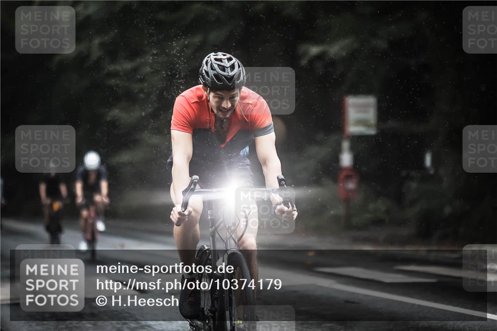 13.09.2026 - Stadtparktriathlon H.Heesch http://msf.ph/oto/10374179 13.09.2026 12:10:57 Radfahren 831, 905, 938, 981, 1020, 1029 meine-sportfotos.de