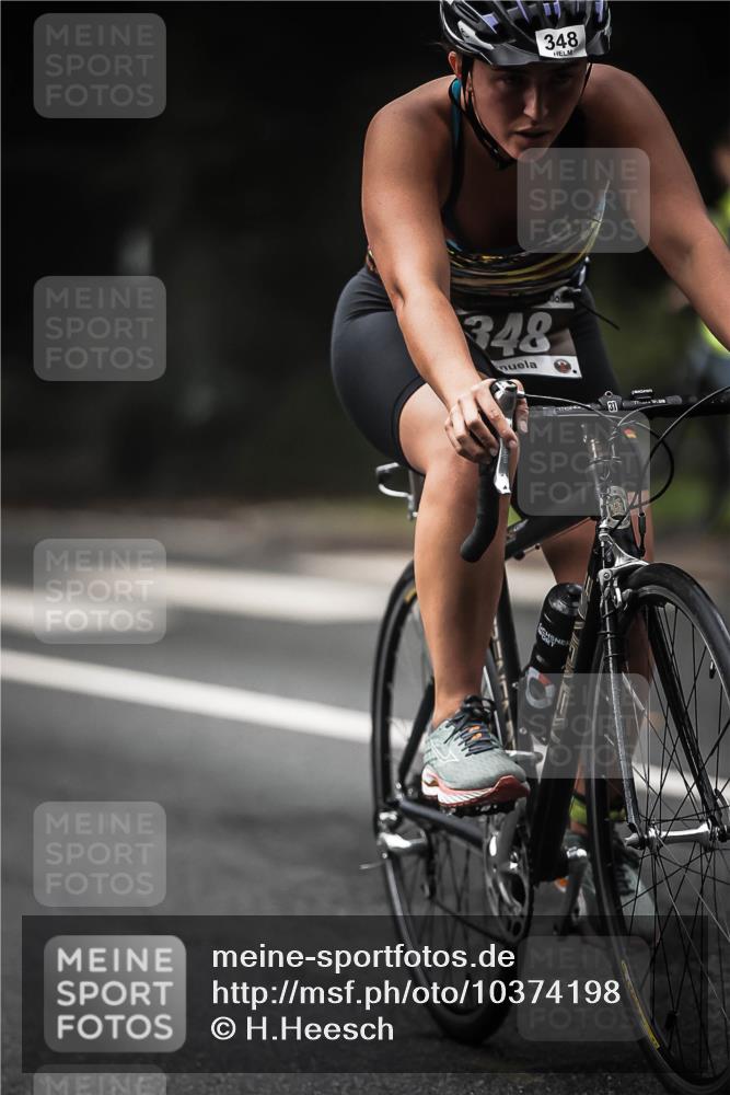 13.09.2026 - Stadtparktriathlon H.Heesch http://msf.ph/oto/10374198 13.09.2026 10:24:43 Radfahren 313, 348 meine-sportfotos.de