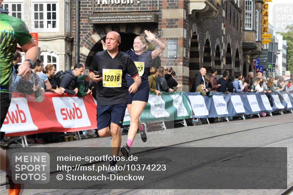13.09.2026 - 21. swb-Marathon Bremen Strokosch-Dieckow http://msf.ph/oto/10374223 13.09.2026 11:02:14 Ziel 10257, 10409, 10444, 10500, 10617, 10803, 10817, 10924, 11115, 11268, 11369, 11412, 11413, 11436, 11479, 11486, 11859, 12016, 12095, 12145, 12360, 12379, 12412, 12466, 12506, 10153, 10154, 10273, 10274, 10278, 10331, 10338, 10738, 10885, 10915, 10943, 11137, 11505, 11853, 11886, 11890, 12169 meine-sportfotos.de