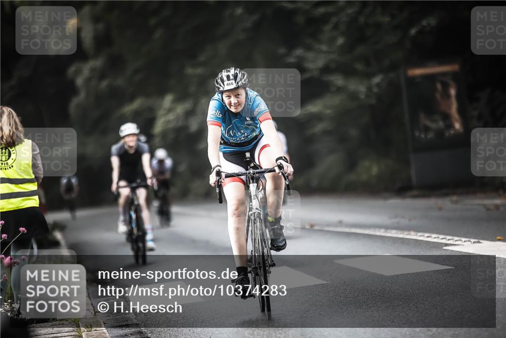 13.09.2026 - Stadtparktriathlon H.Heesch http://msf.ph/oto/10374283 13.09.2026 10:54:19 Radfahren 445, 459, 466, 468, 471, 472 meine-sportfotos.de