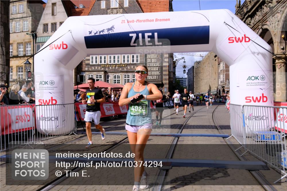 13.09.2026 - 21. swb-Marathon Bremen Tim E. http://msf.ph/oto/10374294 13.09.2026 13:11:15 Ziel 335, 384, 697, 1385, 2021, 2759, 3647, 4023, 4475, 4571, 5079, 5155, 5168, 5314, 5387, 6471, 6657, 7115, 7136, 8183, 9410, 9622, 9659, 13248 meine-sportfotos.de