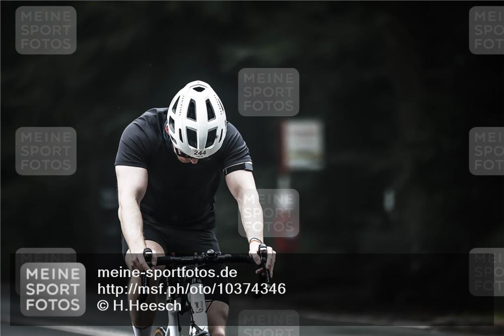 13.09.2026 - Stadtparktriathlon H.Heesch http://msf.ph/oto/10374346 13.09.2026 10:25:07 Radfahren 244 meine-sportfotos.de