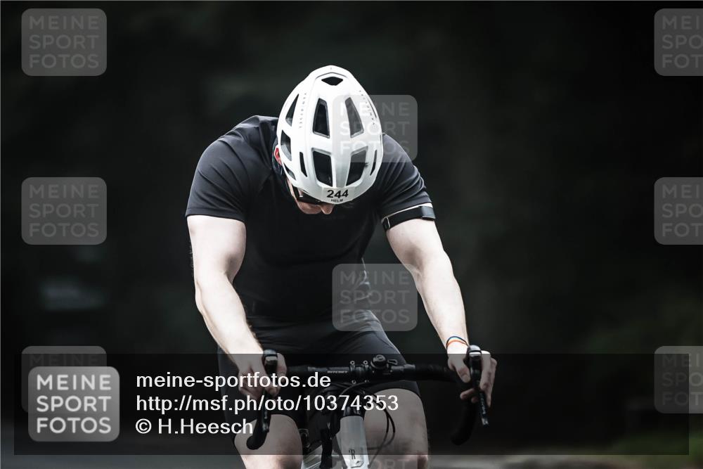 13.09.2026 - Stadtparktriathlon H.Heesch http://msf.ph/oto/10374353 13.09.2026 10:25:07 Radfahren 244 meine-sportfotos.de