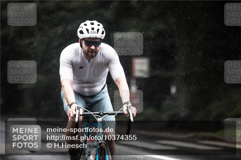 13.09.2026 - Stadtparktriathlon H.Heesch http://msf.ph/oto/10374355 13.09.2026 12:11:23 Radfahren 880, 959, 962, 1008, 1036, 1048 meine-sportfotos.de