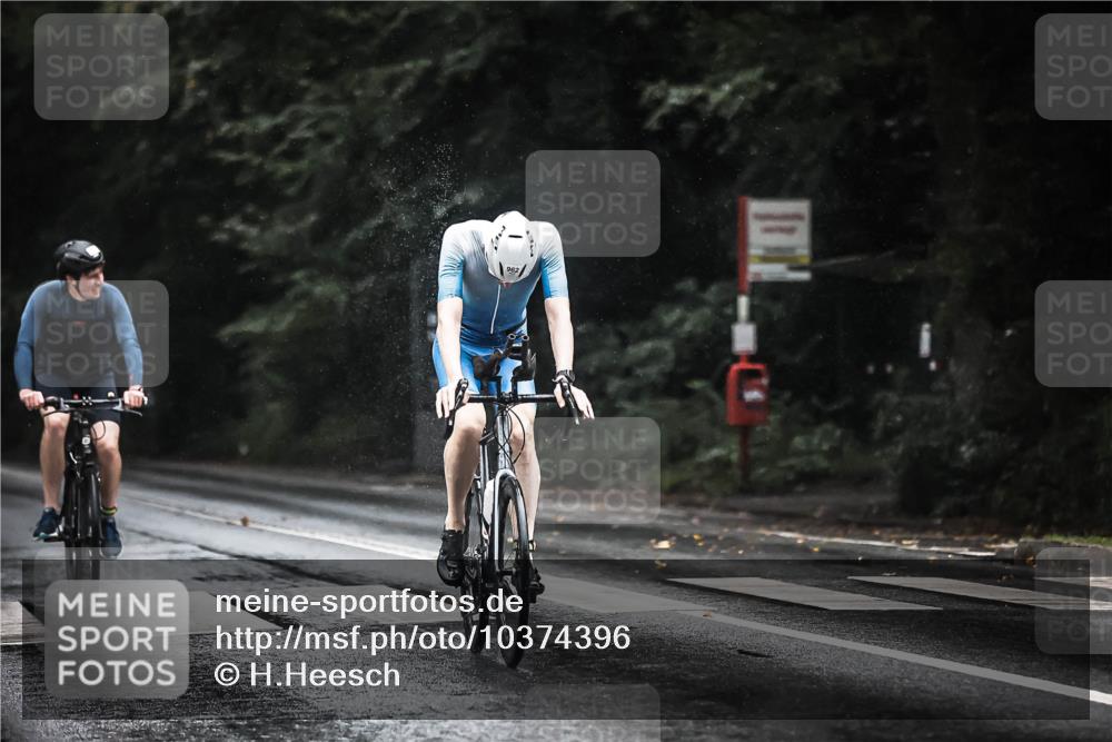 13.09.2026 - Stadtparktriathlon H.Heesch http://msf.ph/oto/10374396 13.09.2026 12:11:28 Radfahren 880, 959, 962, 1008 meine-sportfotos.de