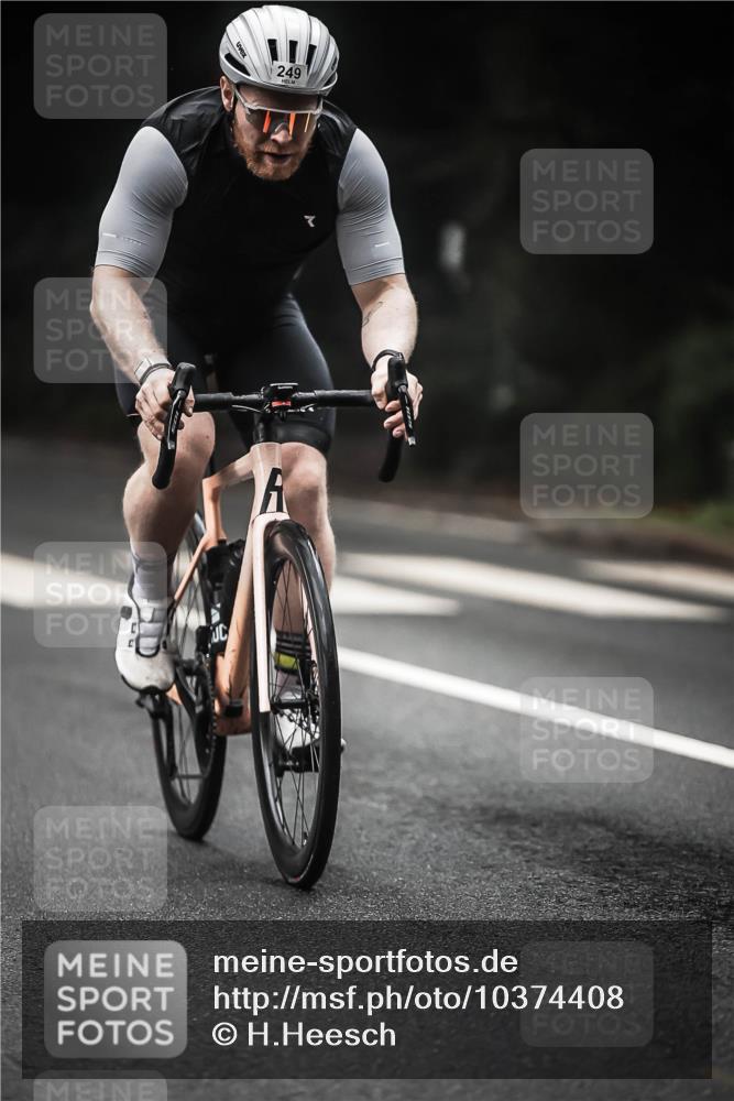 13.09.2026 - Stadtparktriathlon H.Heesch http://msf.ph/oto/10374408 13.09.2026 10:25:18 Radfahren 249 meine-sportfotos.de