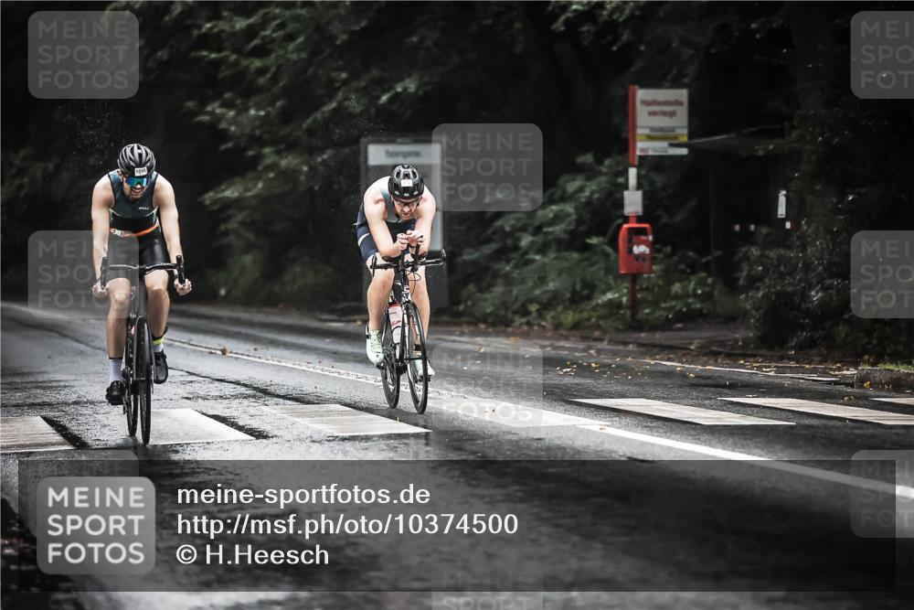 13.09.2026 - Stadtparktriathlon H.Heesch http://msf.ph/oto/10374500 13.09.2026 12:11:50 Radfahren 849, 972, 1056 meine-sportfotos.de