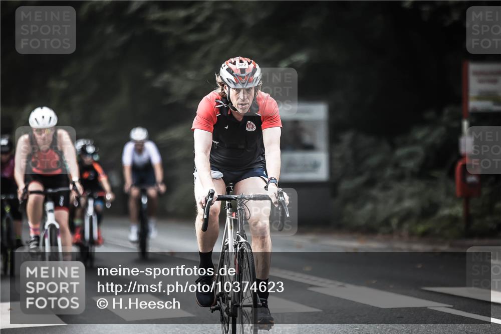 13.09.2026 - Stadtparktriathlon H.Heesch http://msf.ph/oto/10374623 13.09.2026 10:54:59 Radfahren 372, 381, 420, 432, 473, 520, 557, 572, 666 meine-sportfotos.de