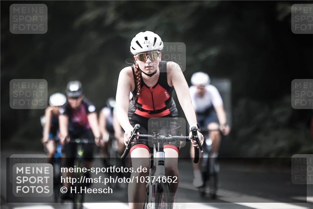 13.09.2026 - Stadtparktriathlon H.Heesch http://msf.ph/oto/10374652 13.09.2026 10:55:00 Radfahren 372, 381, 420, 432, 473, 520, 557, 572, 666 meine-sportfotos.de