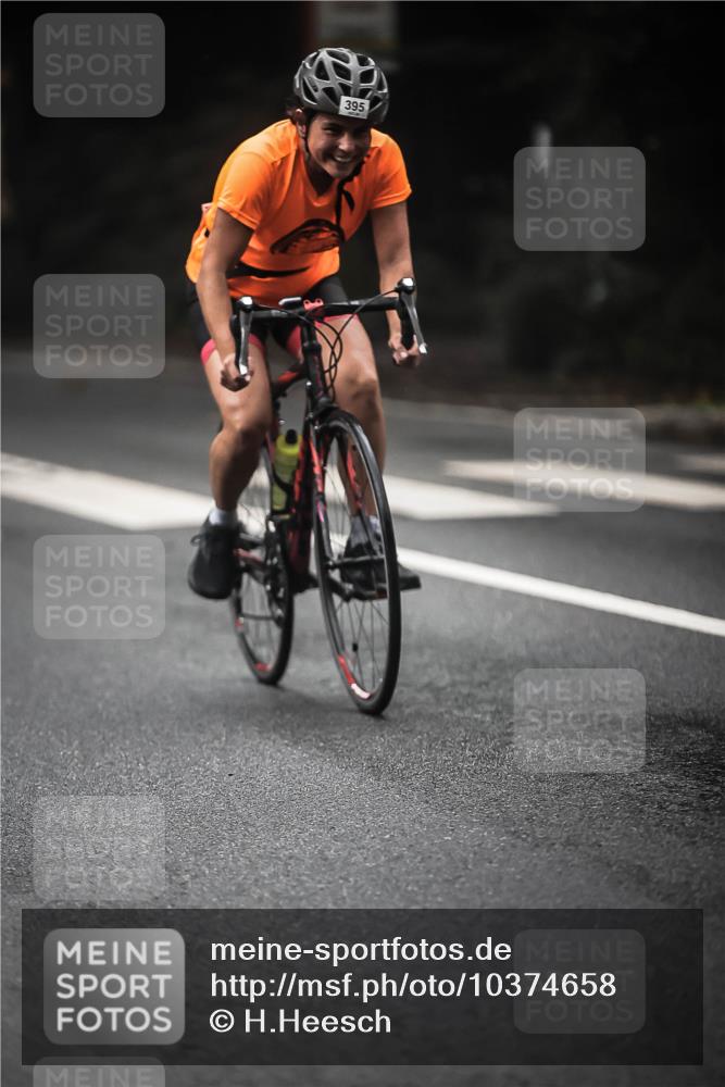 13.09.2026 - Stadtparktriathlon H.Heesch http://msf.ph/oto/10374658 13.09.2026 10:25:40 Radfahren 281, 395 meine-sportfotos.de