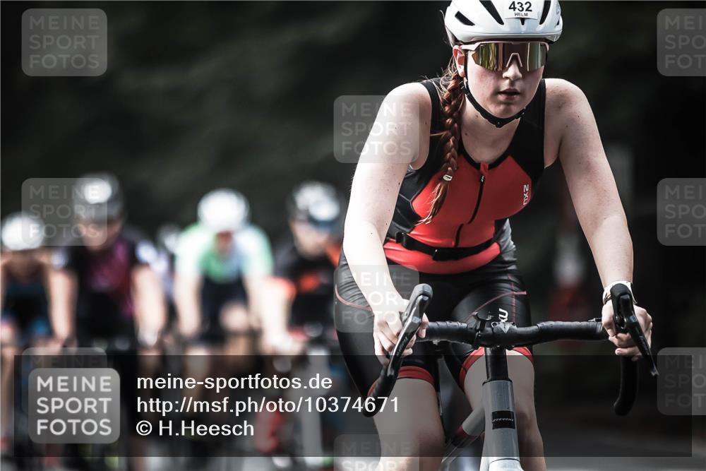 13.09.2026 - Stadtparktriathlon H.Heesch http://msf.ph/oto/10374671 13.09.2026 10:55:01 Radfahren 372, 381, 420, 432, 473, 520, 557, 572, 666 meine-sportfotos.de