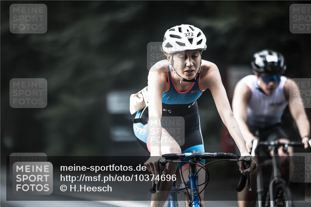 13.09.2026 - Stadtparktriathlon H.Heesch http://msf.ph/oto/10374696 13.09.2026 10:55:03 Radfahren 372, 381, 432, 473, 520, 557, 572, 666 meine-sportfotos.de