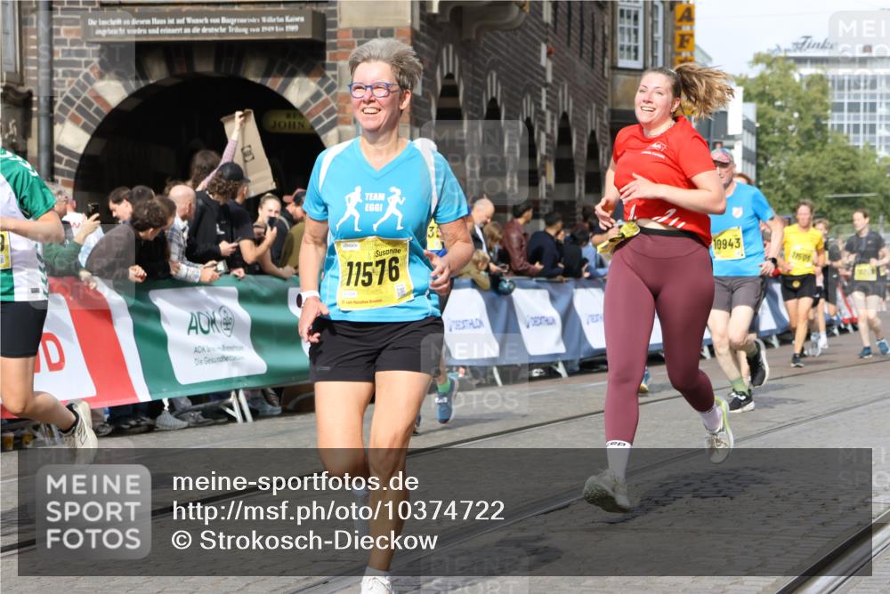 13.09.2026 - 21. swb-Marathon Bremen Strokosch-Dieckow http://msf.ph/oto/10374722 13.09.2026 11:02:24 Ziel 10257, 10439, 10444, 10473, 10500, 10617, 10636, 10803, 10817, 10924, 11249, 11268, 11436, 11576, 11811, 11859, 12016, 12042, 12094, 12095, 12134, 12135, 12145, 12360, 12412, 12437, 12506, 11137, 11261, 11508, 11526, 11554, 11662, 11890, 11945, 12154, 12169, 12252, 12429, 12489 meine-sportfotos.de