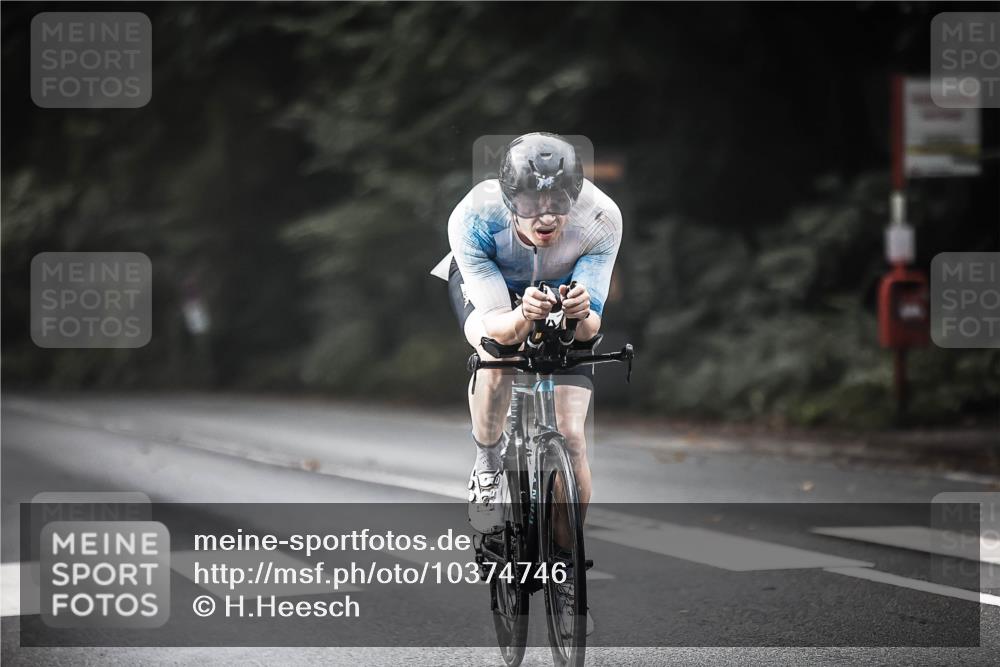 13.09.2026 - Stadtparktriathlon H.Heesch http://msf.ph/oto/10374746 13.09.2026 10:55:14 Radfahren 377, 410, 538, 542 meine-sportfotos.de