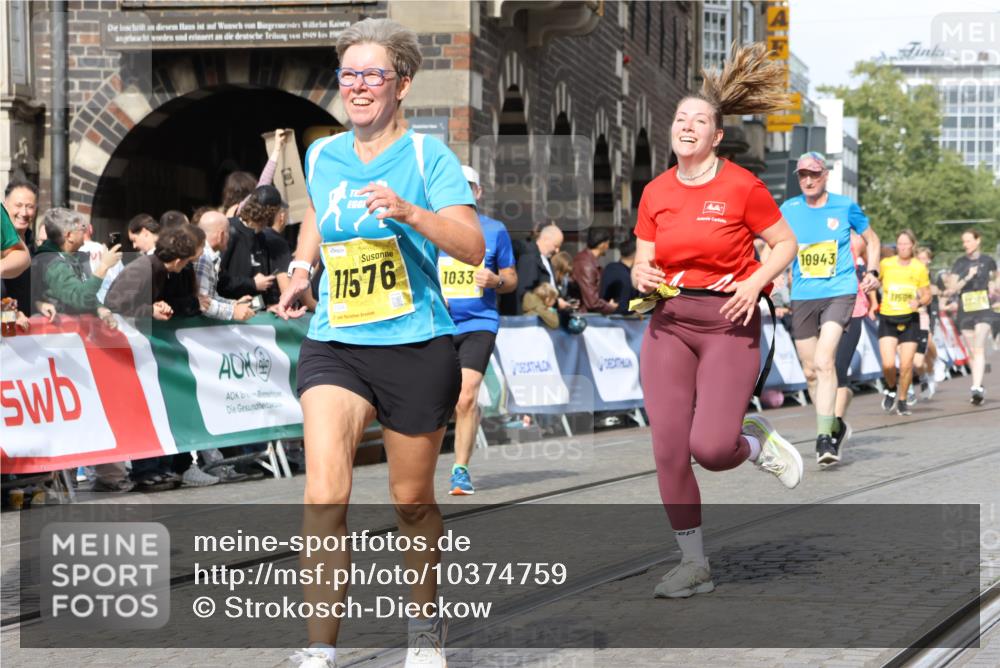 13.09.2026 - 21. swb-Marathon Bremen Strokosch-Dieckow http://msf.ph/oto/10374759 13.09.2026 11:02:24 Ziel 10257, 10439, 10444, 10473, 10500, 10617, 10636, 10803, 10817, 10924, 11249, 11268, 11436, 11576, 11811, 11859, 12016, 12042, 12094, 12095, 12134, 12135, 12145, 12360, 12412, 12437, 12506, 11137, 11261, 11508, 11526, 11554, 11662, 11890, 11945, 12154, 12169, 12252, 12429, 12489 meine-sportfotos.de