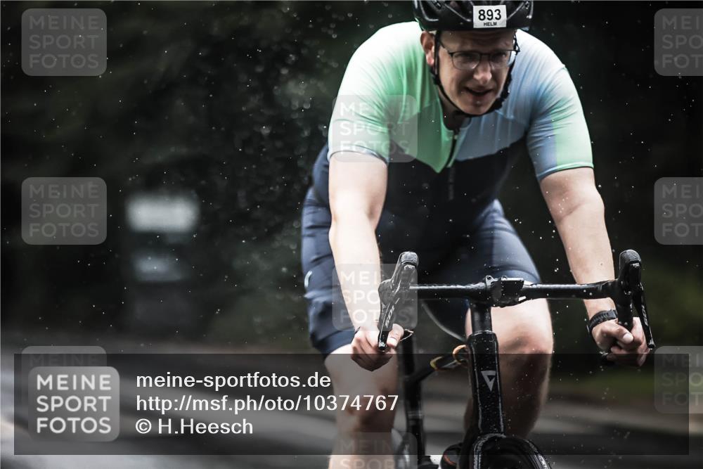 13.09.2026 - Stadtparktriathlon H.Heesch http://msf.ph/oto/10374767 13.09.2026 12:12:14 Radfahren 893, 1004, 1047 meine-sportfotos.de