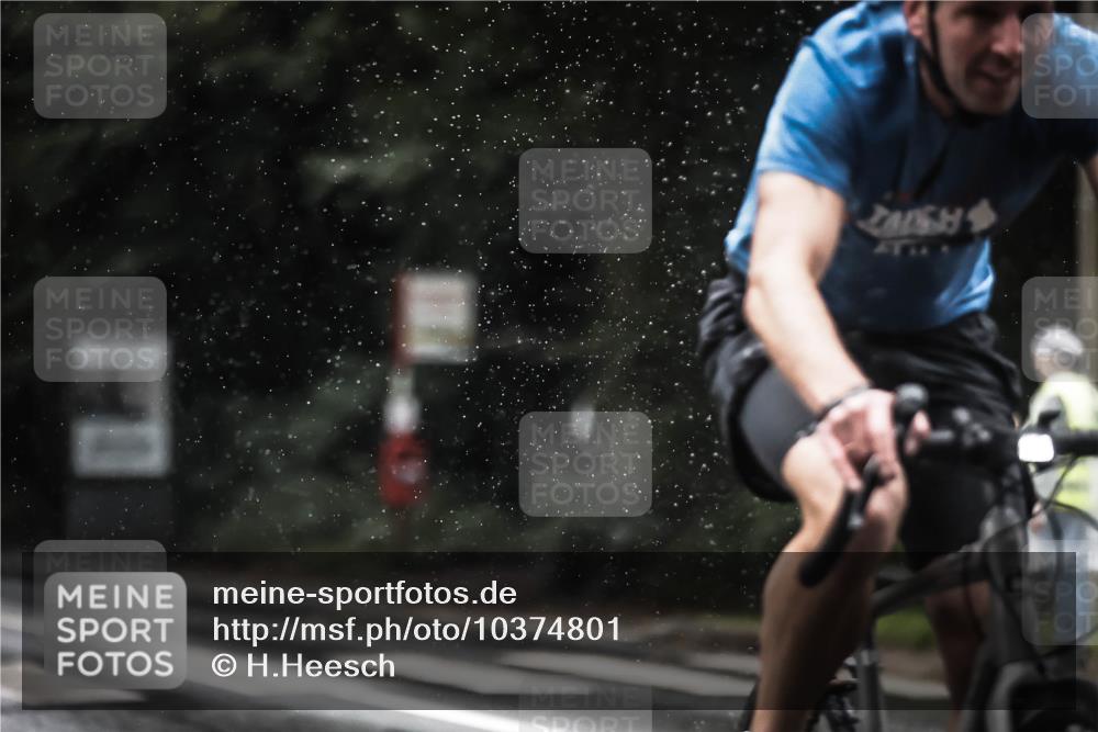 13.09.2026 - Stadtparktriathlon H.Heesch http://msf.ph/oto/10374801 13.09.2026 12:12:20 Radfahren 854, 1047 meine-sportfotos.de