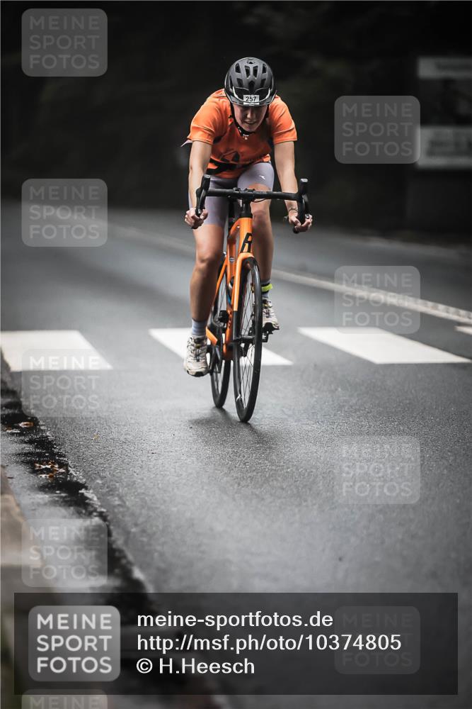 13.09.2026 - Stadtparktriathlon H.Heesch http://msf.ph/oto/10374805 13.09.2026 10:25:57 Radfahren 210, 257, 421, 466 meine-sportfotos.de